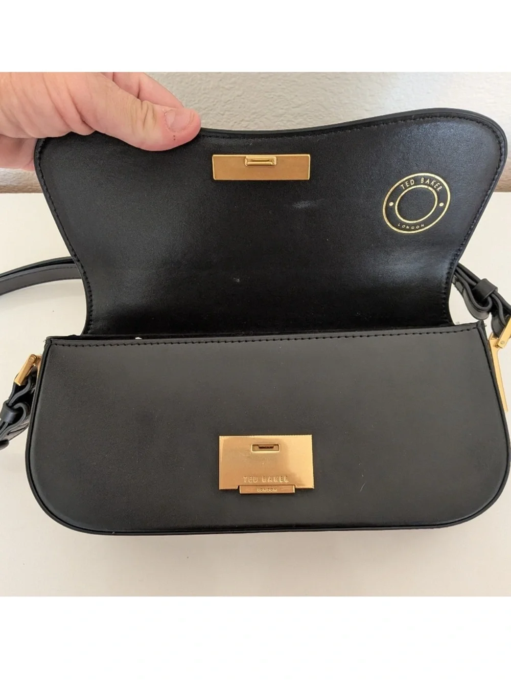 TED BAKER ZOE CROSSBODY BLACK